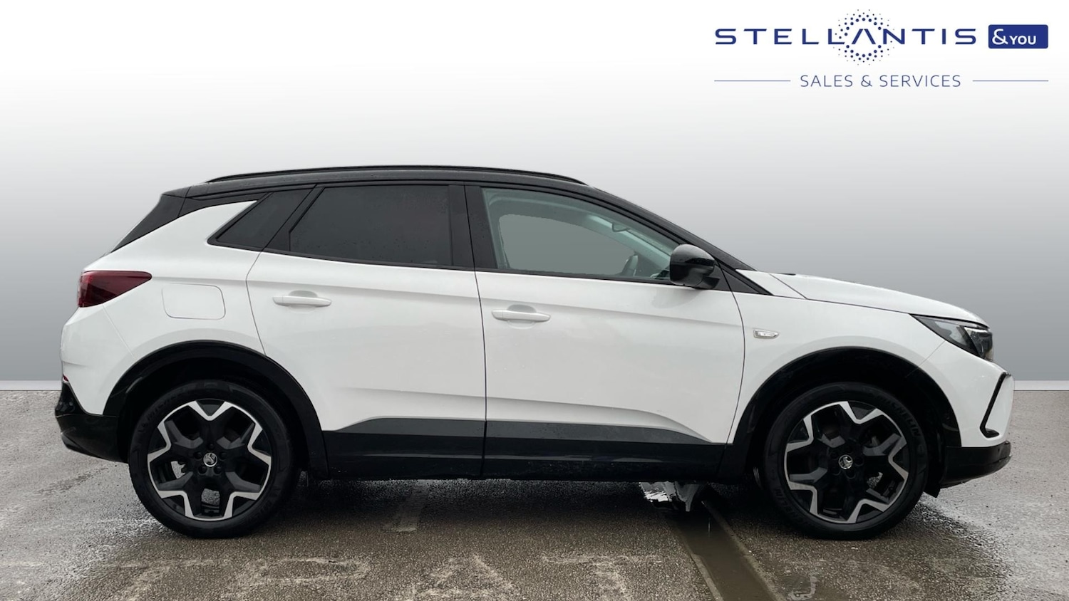 Used Vauxhall Grandland 2024 for sale - 76977296: Photo 2