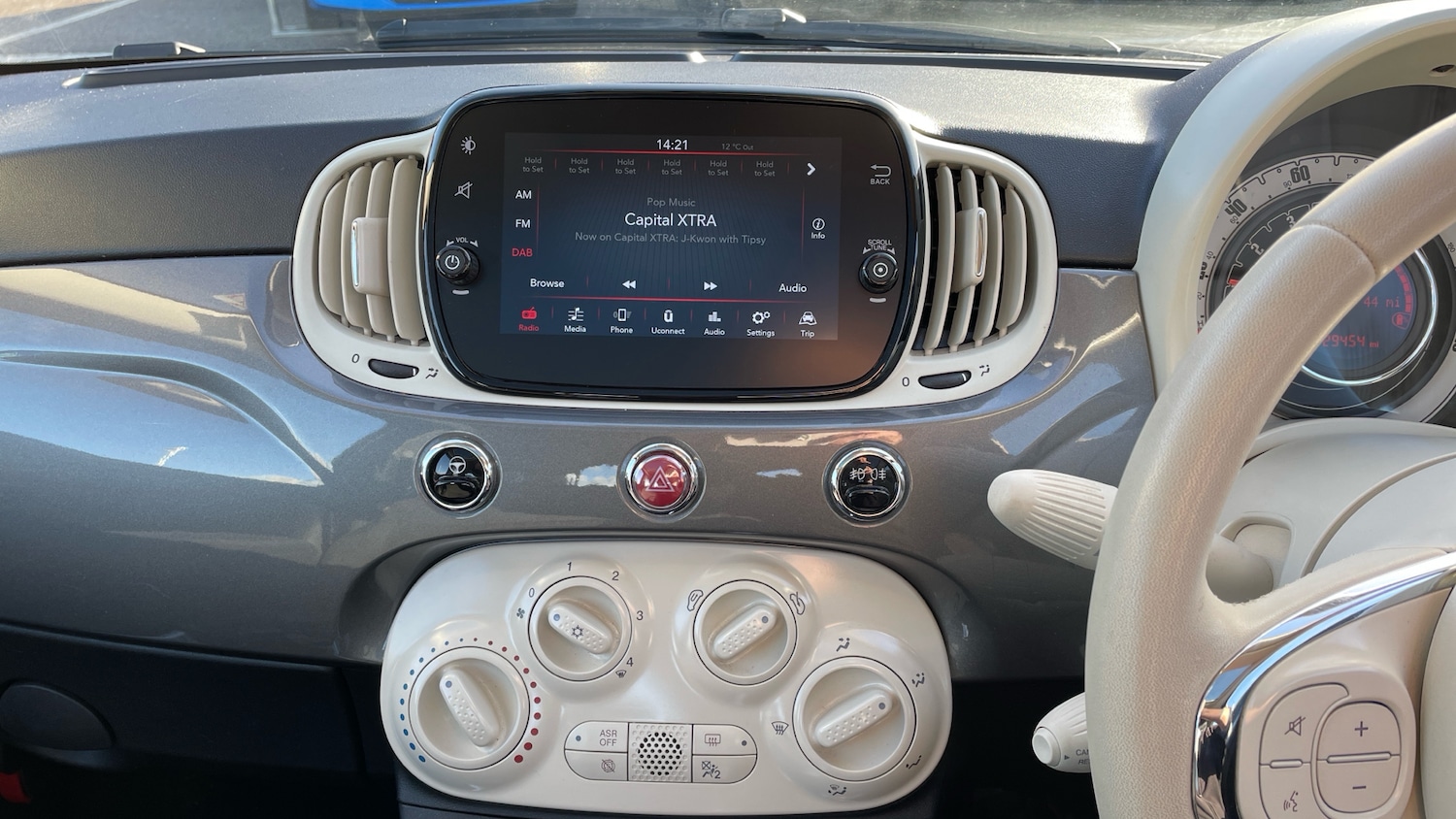 Used Fiat 500 2023 for sale - 76400023: Photo 10