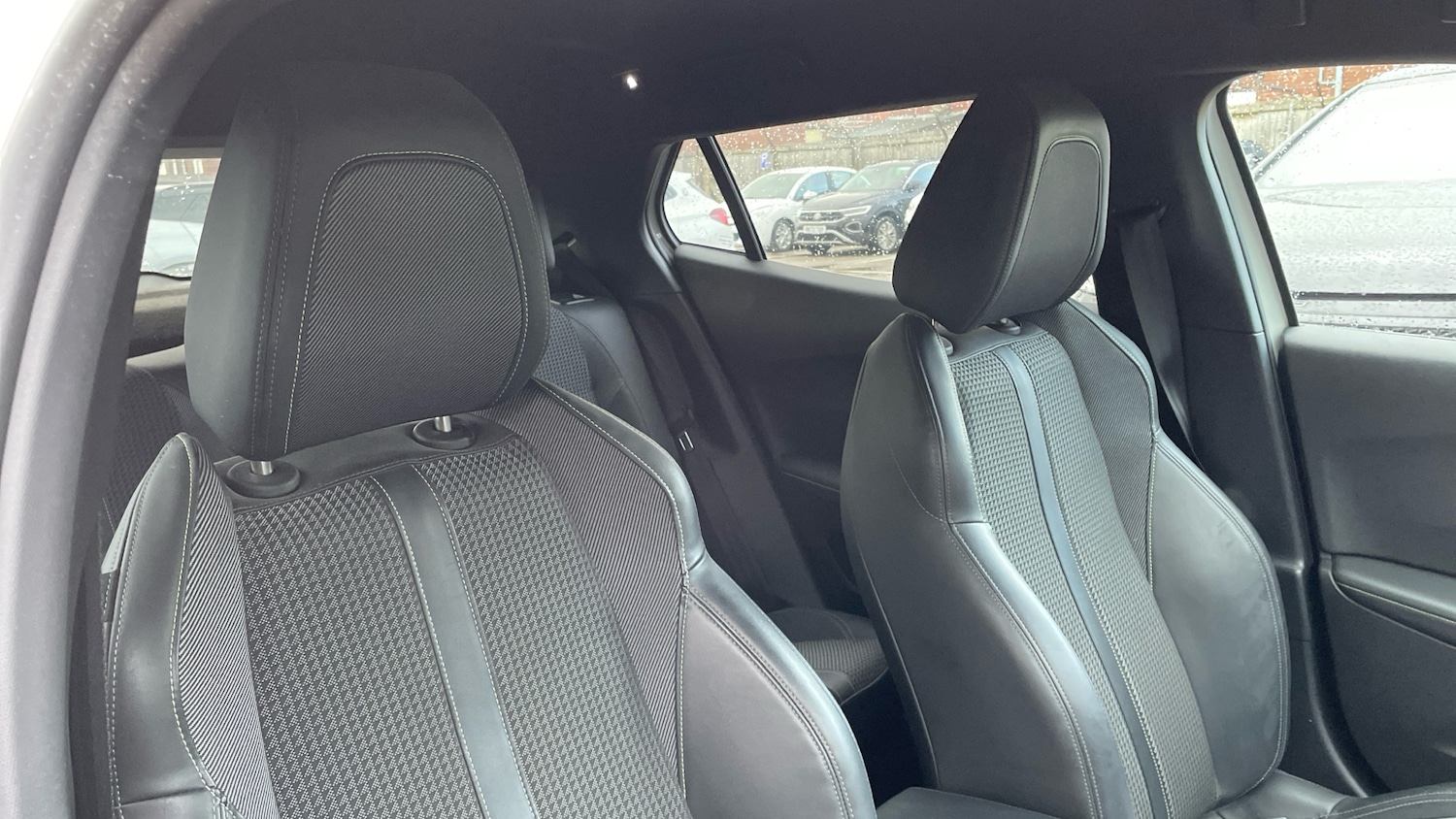 Used Peugeot 2008 2020 for sale - 76372191: Photo 21