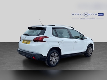 Used Peugeot 2008 2018 for sale - 79063221: Photo