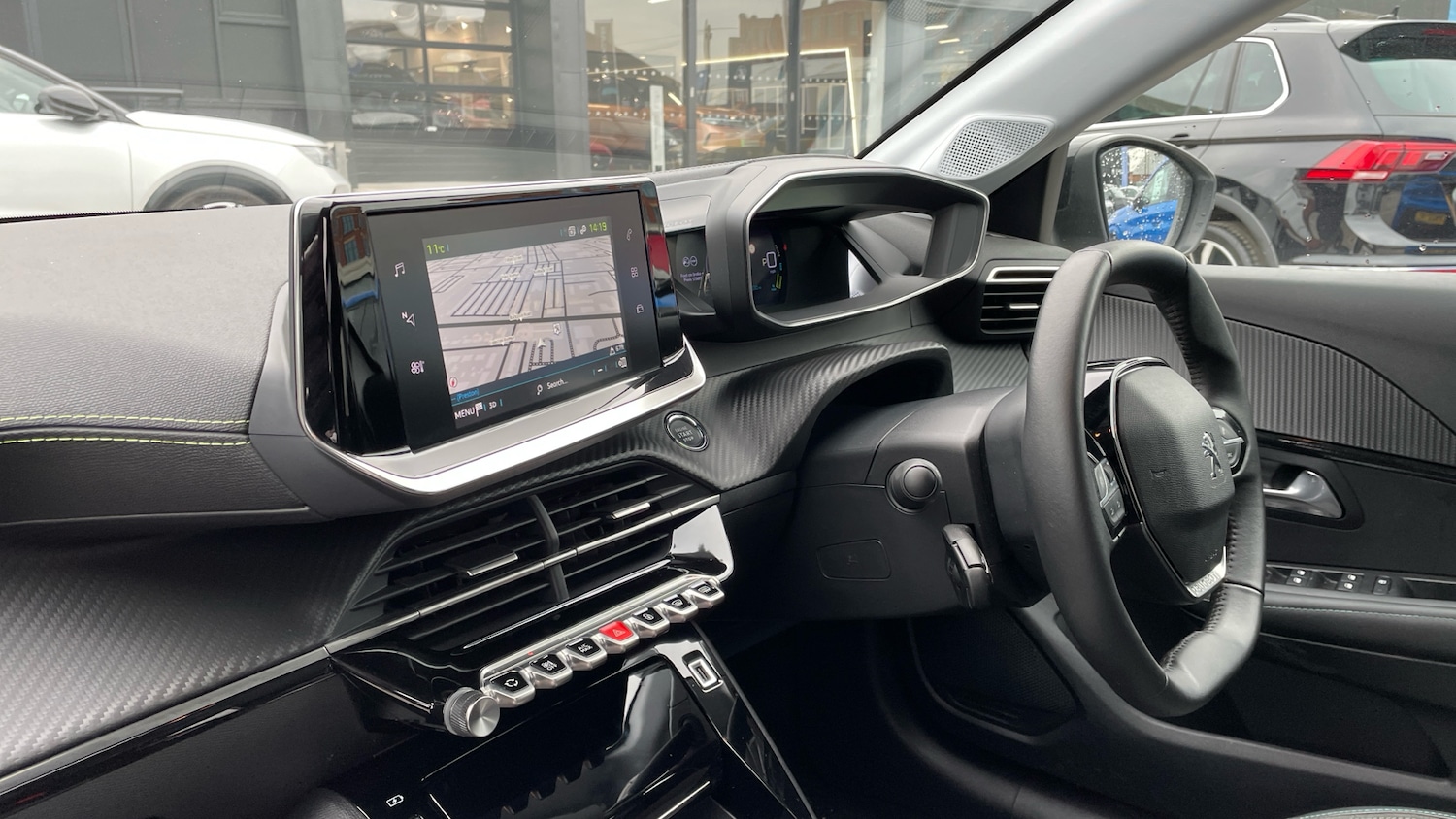 Used Peugeot 208 2024 for sale - 76296651: Photo 12