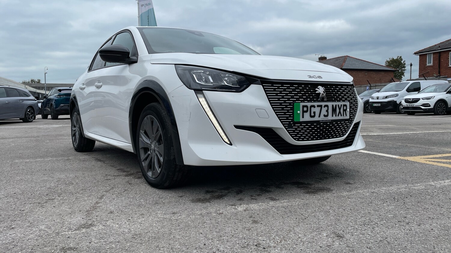 Used Peugeot 208 2024 for sale - 76296651: Photo 15