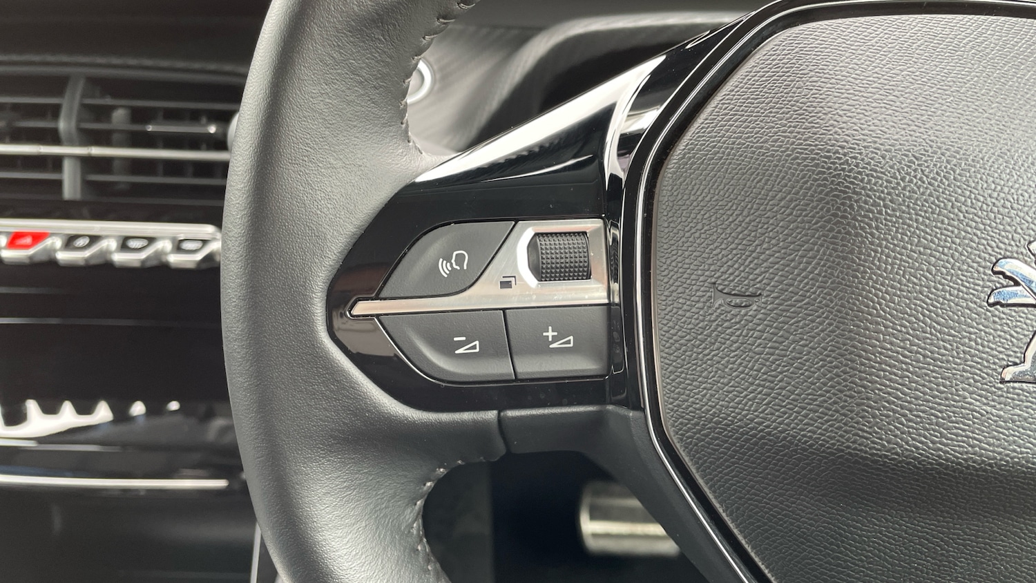 Used Peugeot 208 2024 for sale - 76296651: Photo 23