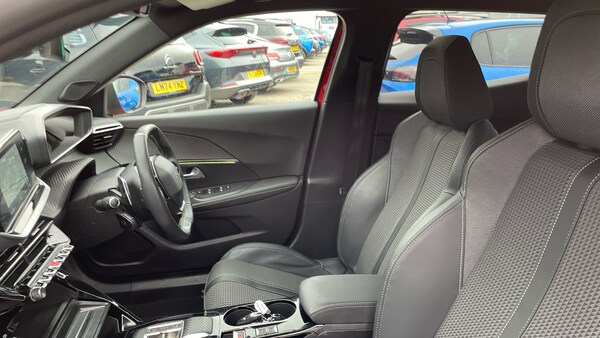Used Peugeot 2008 2022 for sale - 76228696: Photo 20