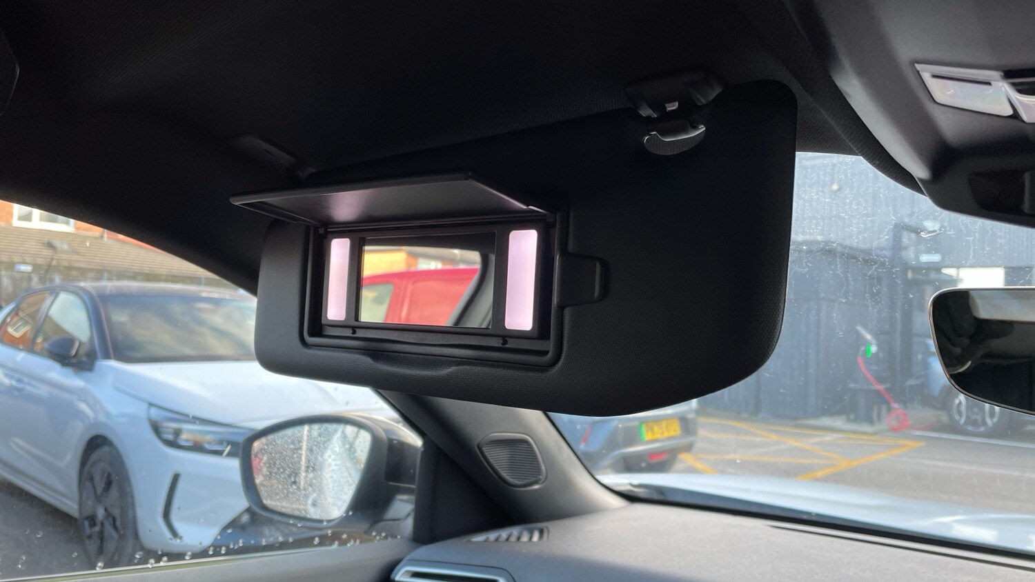 Used Peugeot 2008 2024 for sale - 76803275: Photo 36