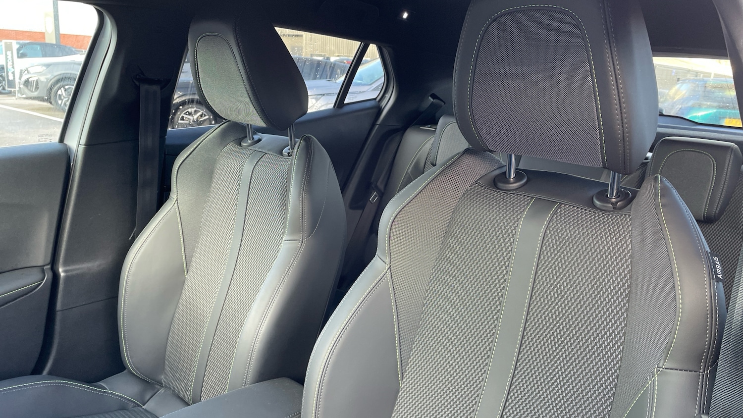 Used Peugeot 2008 2024 for sale - 76803275: Photo 42