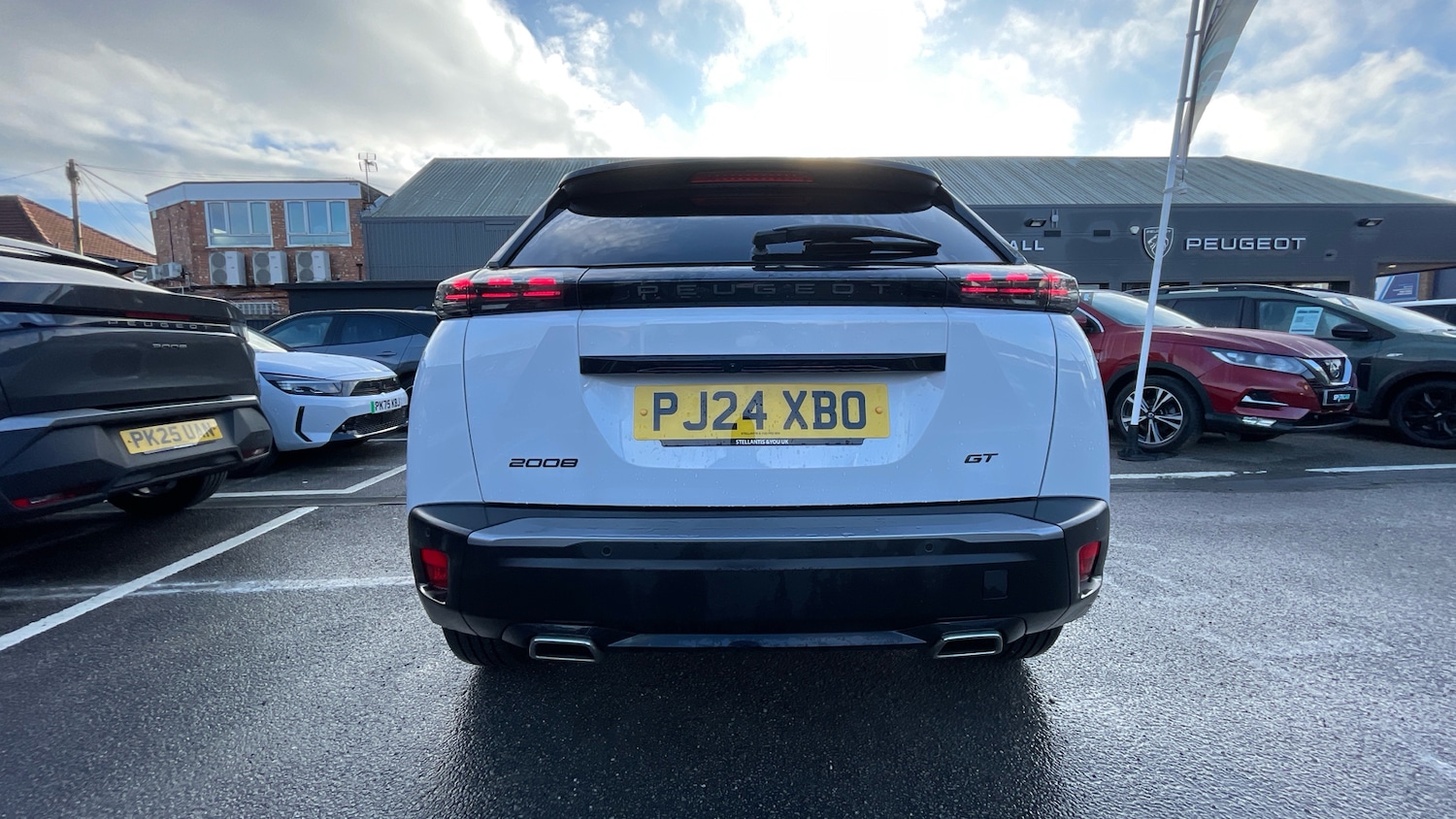 Used Peugeot 2008 2024 for sale - 76803275: Photo 9