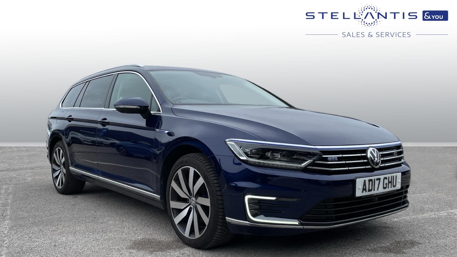 Used Volkswagen Passat 2017 for sale - 76260897: Photo 1