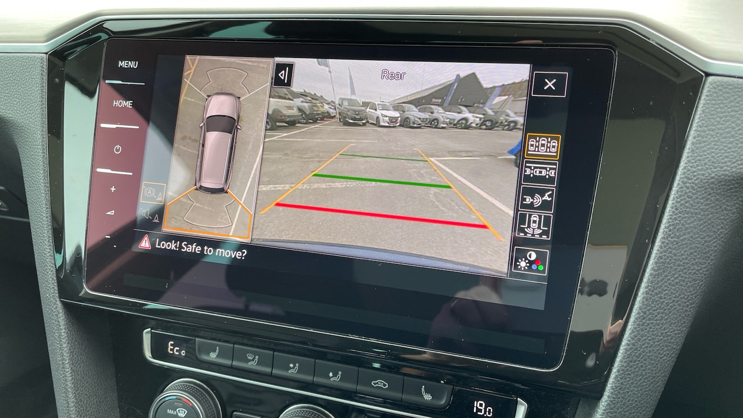 Used Volkswagen Passat 2017 for sale - 76260897: Photo 29