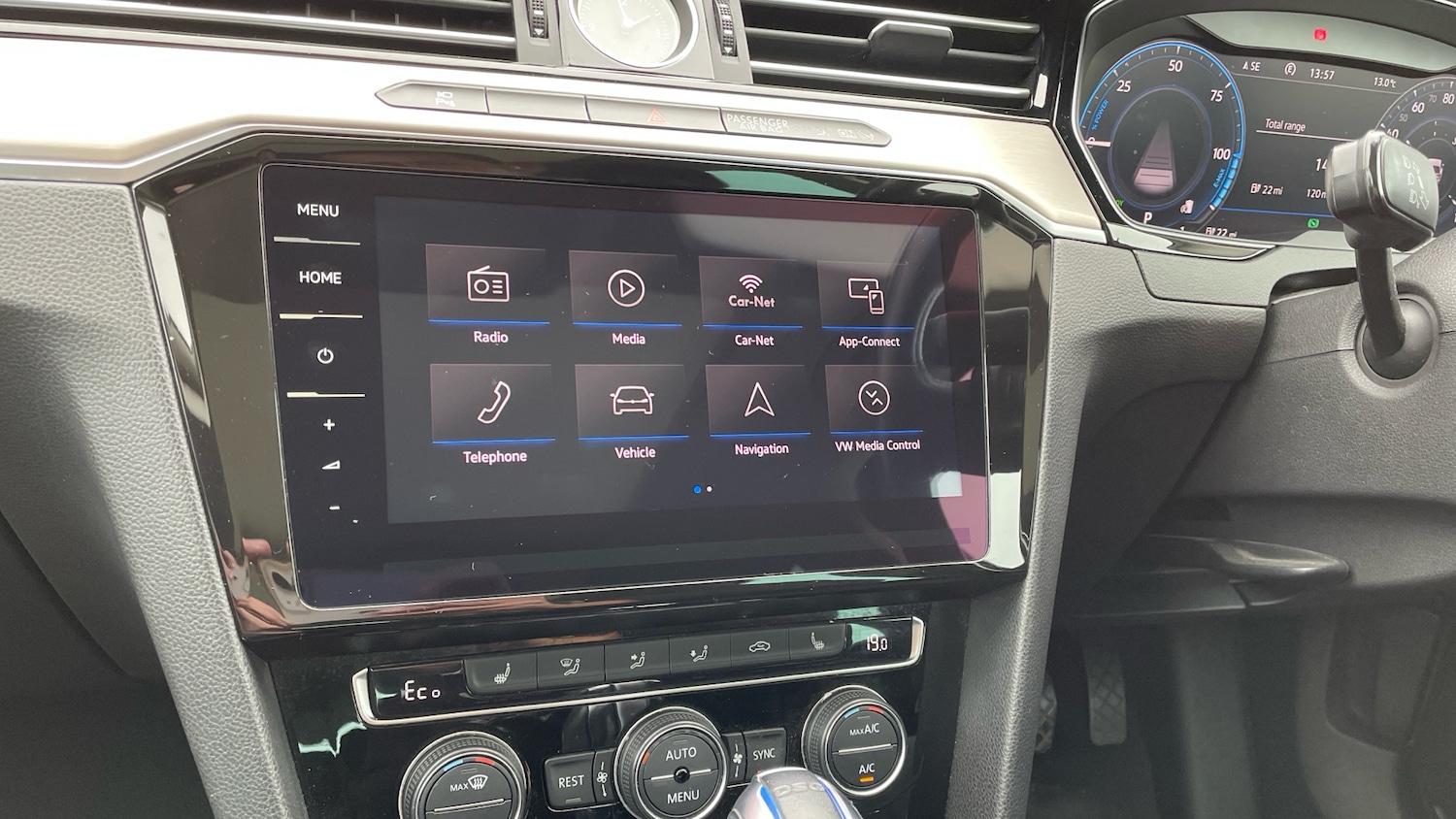 Used Volkswagen Passat 2017 for sale - 76260897: Photo 31