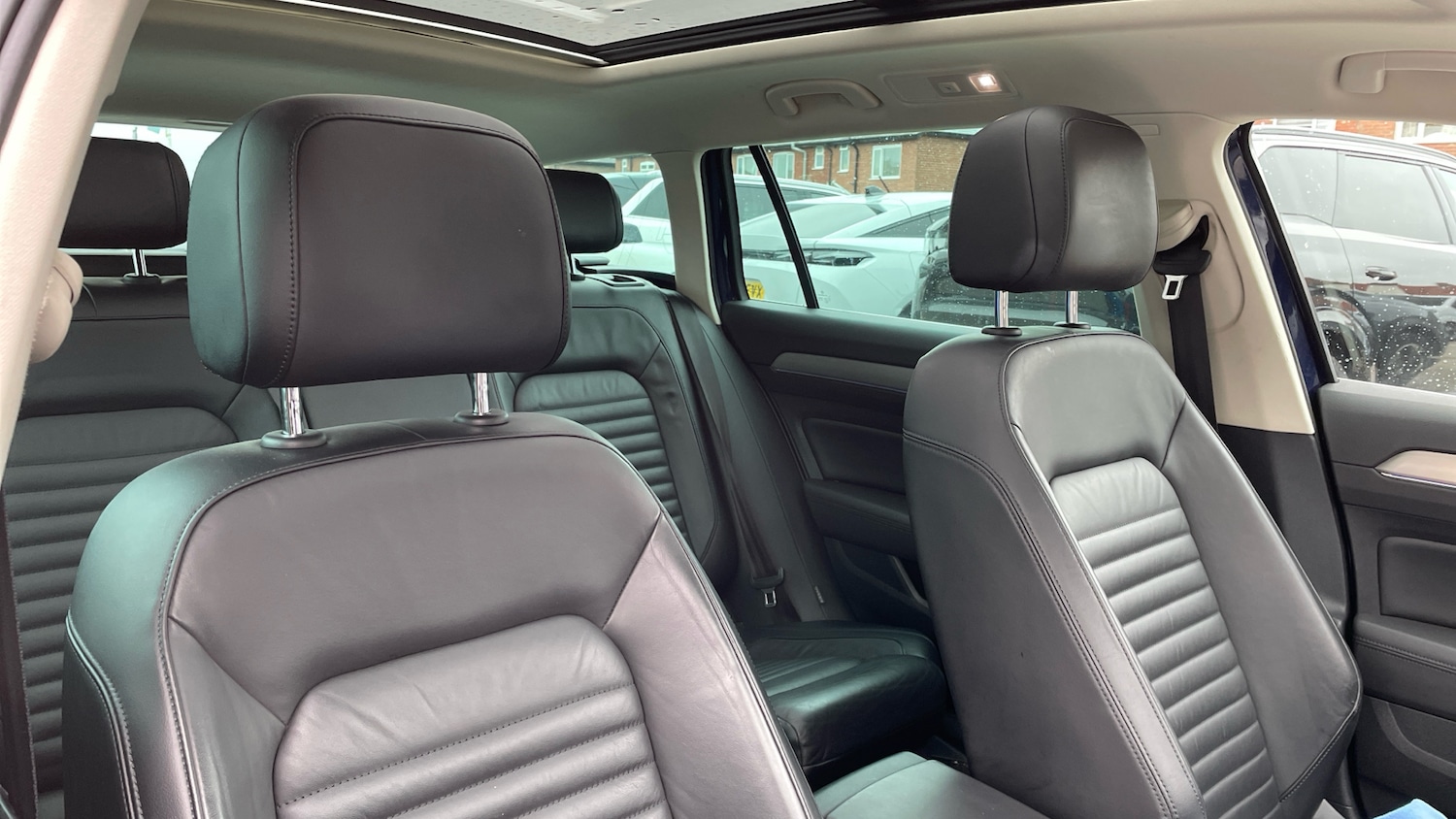 Used Volkswagen Passat 2017 for sale - 76260897: Photo 42