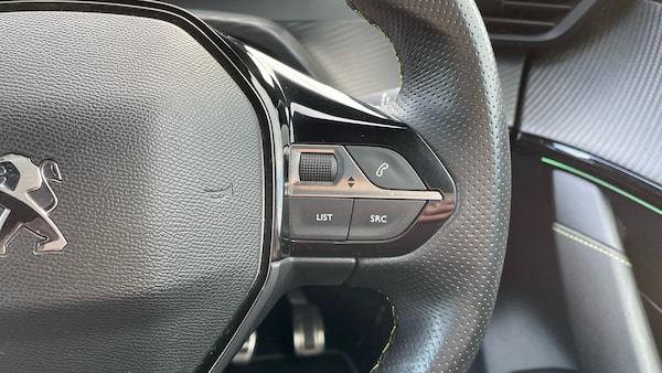 Used Peugeot 208 2022 for sale - 76327640: Photo 24