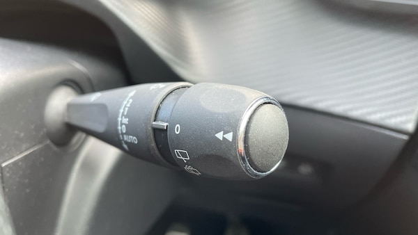 Used Peugeot 208 2022 for sale - 76327640: Photo 28