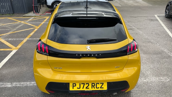 Used Peugeot 208 2022 for sale - 76327640: Photo 43