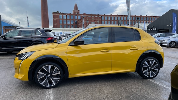 Used Peugeot 208 2022 for sale - 76327640: Photo 6