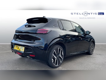 Used Peugeot 208 2024 for sale - 76574410: Photo