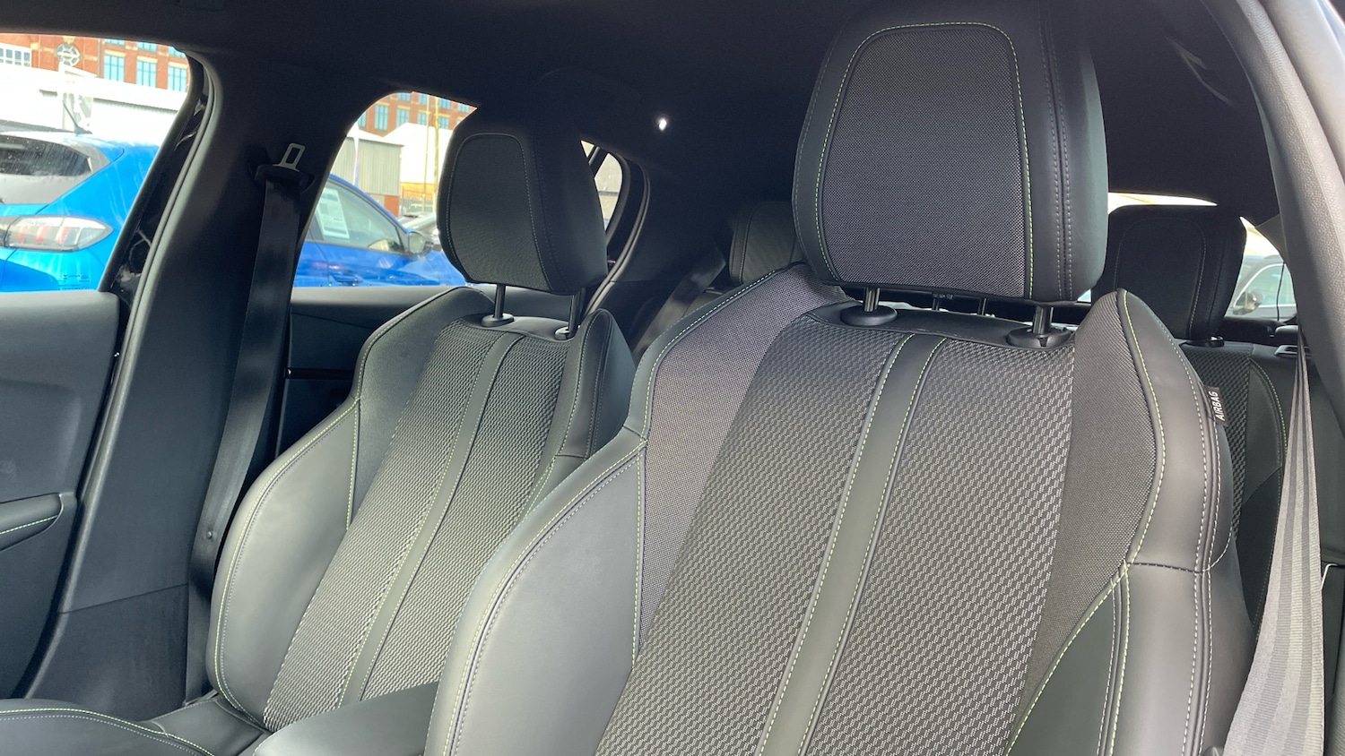 Used Peugeot 208 2024 for sale - 76574410: Photo 42