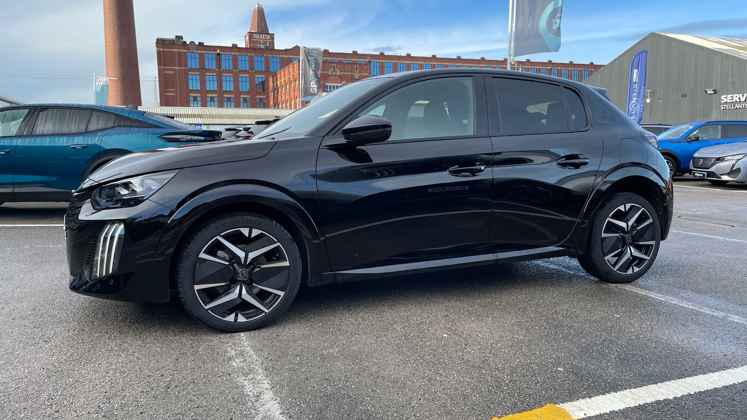 Used Peugeot 208 2024 for sale - 76574410: Photo 6