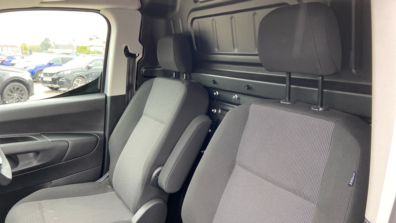 Used Peugeot Partner 2024 for sale - 76139386: Photo 20