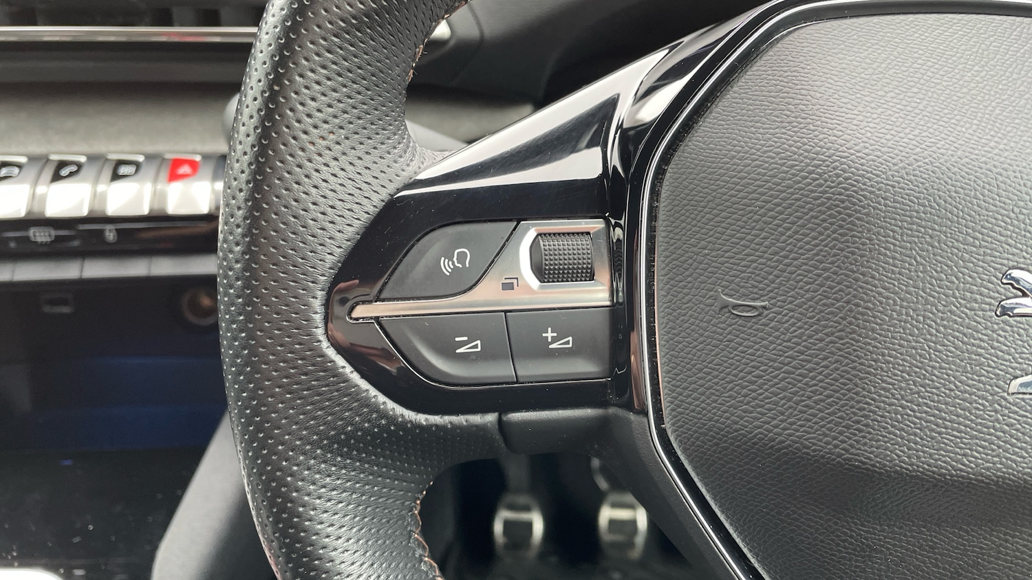 Used Peugeot 3008 2021 for sale - 76086017: Photo 23