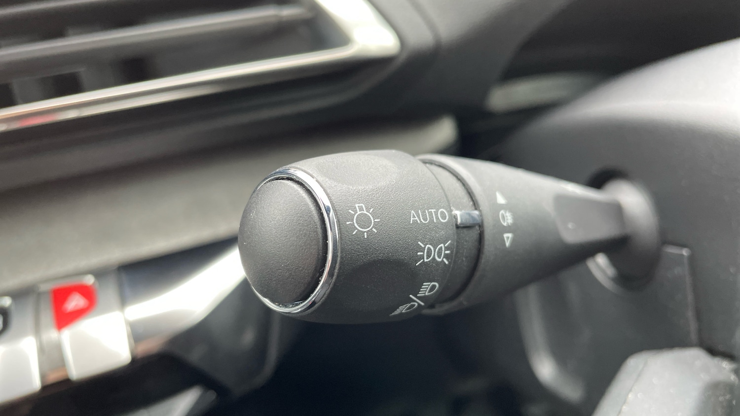 Used Peugeot 3008 2021 for sale - 76086017: Photo 27