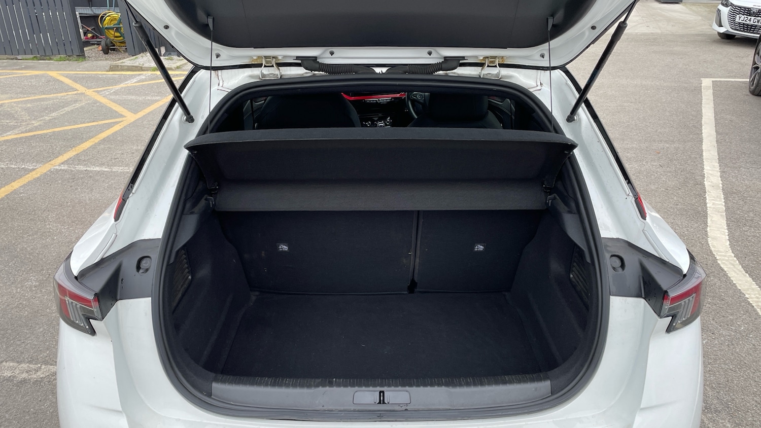 Used Vauxhall Mokka 2023 for sale - 76441661: Photo 19