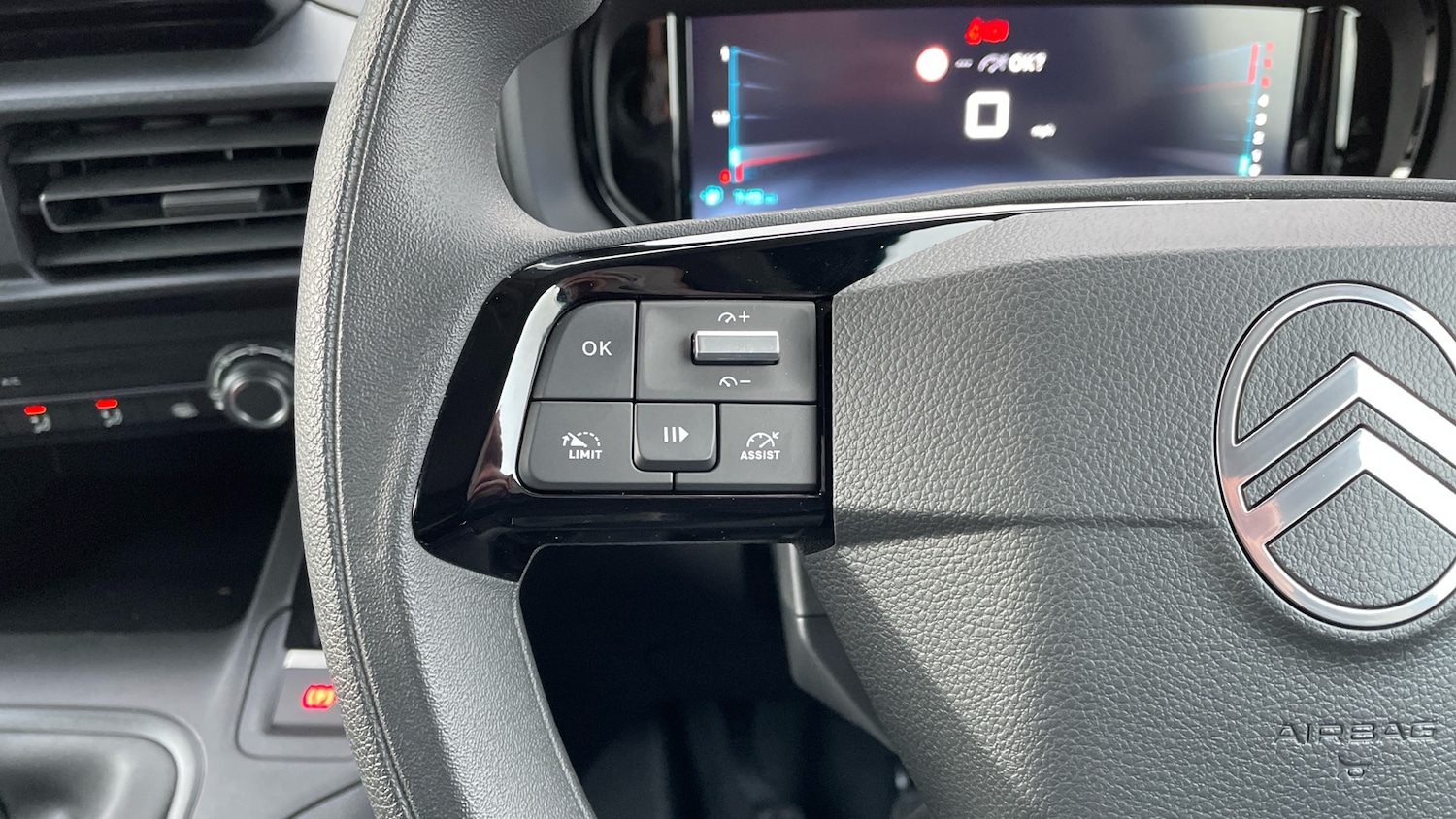 Used Citroen Berlingo 2024 for sale - 76803241: Photo 23