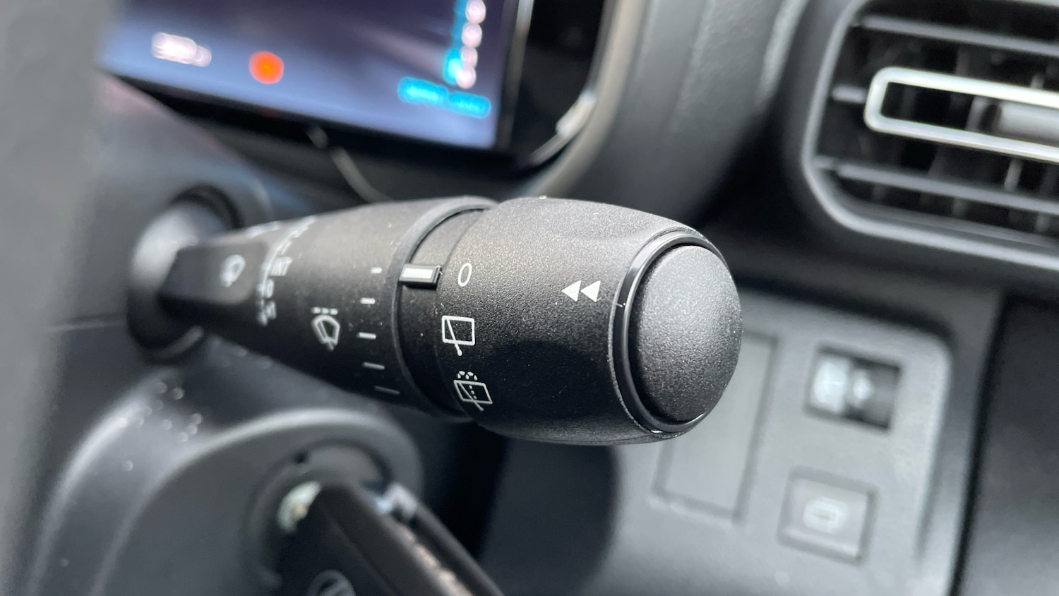 Used Citroen Berlingo 2024 for sale - 76803241: Photo 28