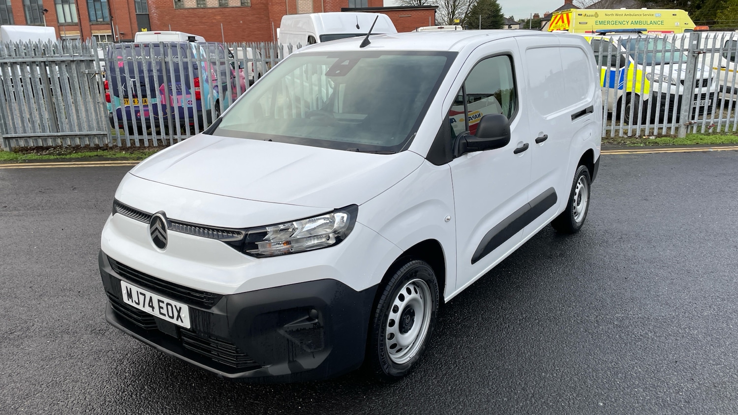 Used Citroen Berlingo 2024 for sale - 76803241: Photo 51