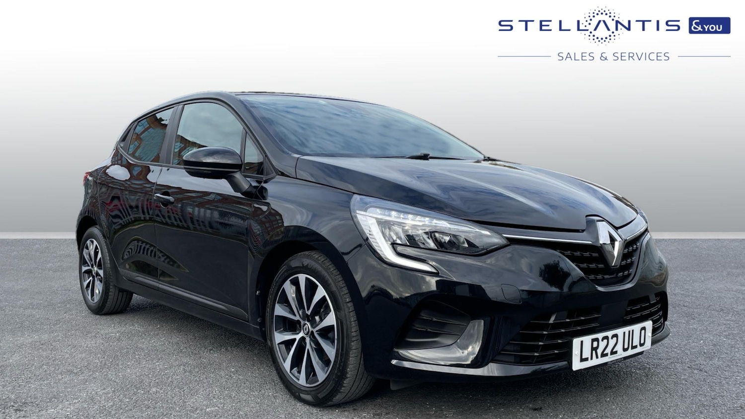 Used Renault Clio 2022 for sale - 76073689: Photo 1