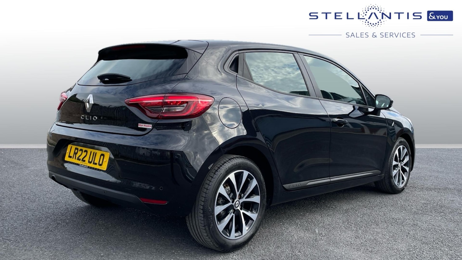 Used Renault Clio 2022 for sale - 76073689: Photo 3