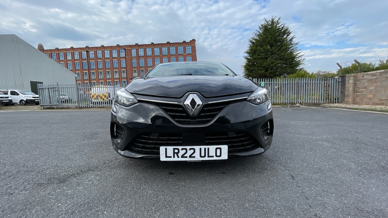 Used Renault Clio 2022 for sale - 76073689: Photo 8