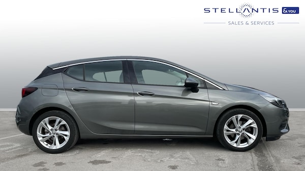 Used Vauxhall Astra 2020 for sale - 76216475: Photo 2