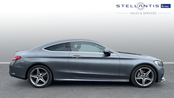 Used Mercedes-Benz C-Class 2018 for sale - 76086016: Photo 2