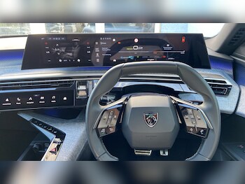 Used Peugeot 3008 2025 for sale - 78417968: Photo