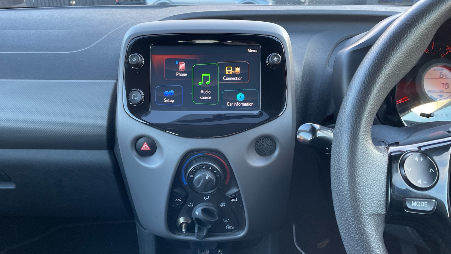 Used Peugeot 108 2018 for sale - 76803224: Photo 10