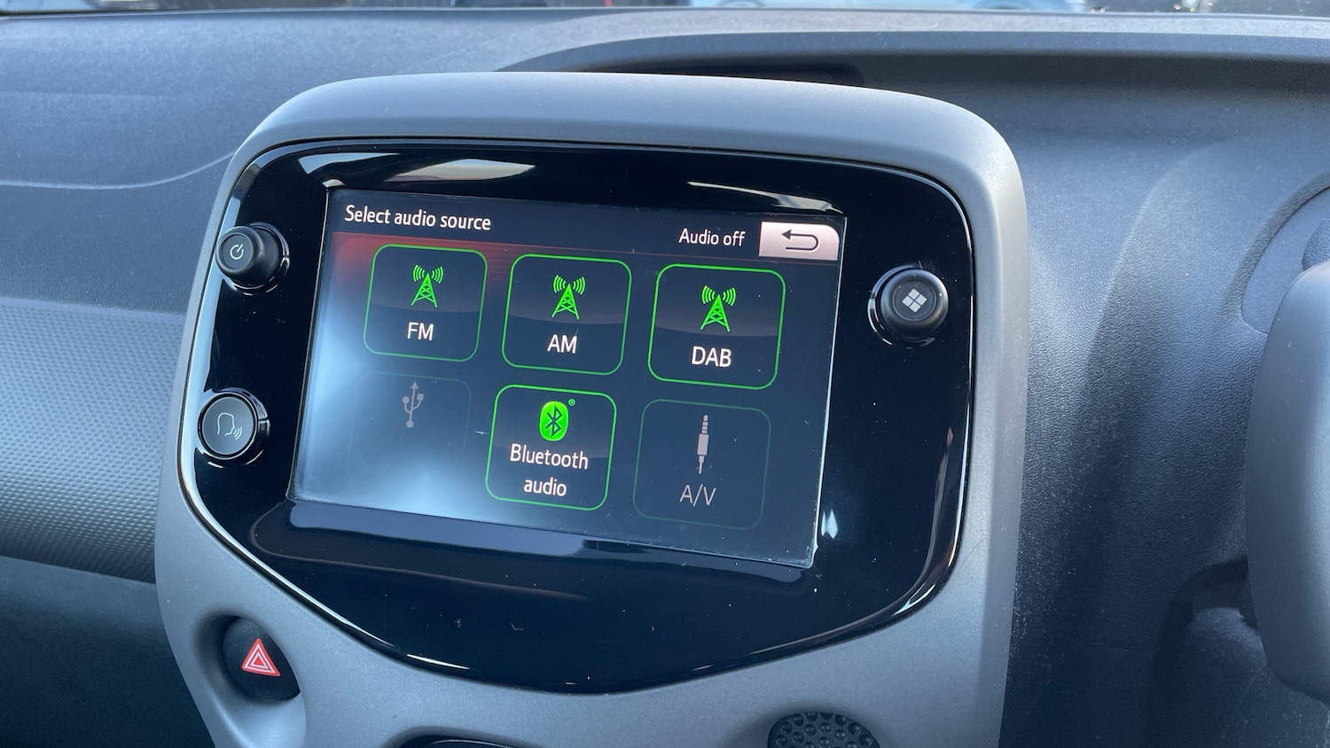 Used Peugeot 108 2018 for sale - 76803224: Photo 30