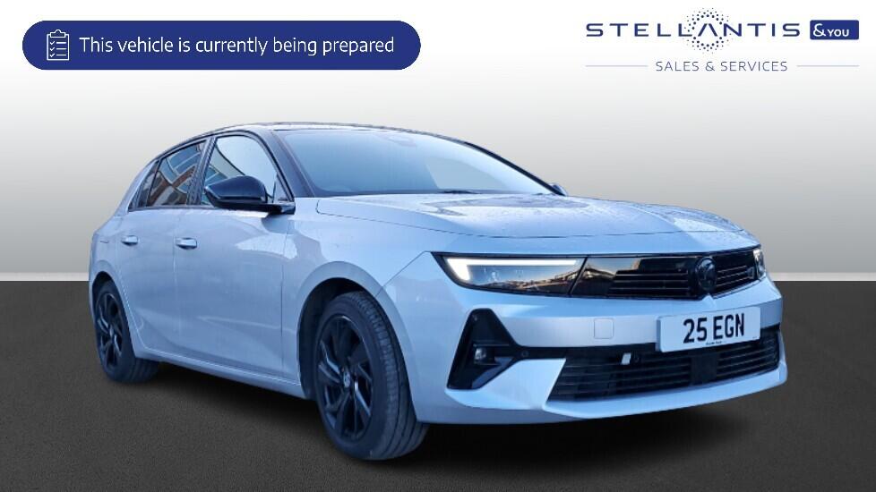 Used Vauxhall Astra 2024 for sale - 76647092: Photo 1