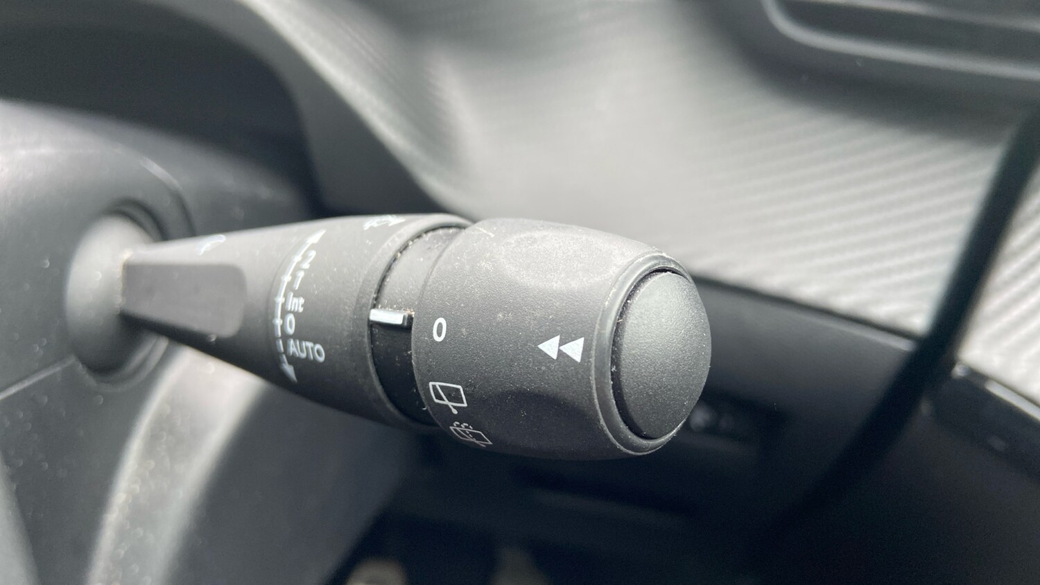 Used Peugeot 208 2023 for sale - 78073609: Photo 28