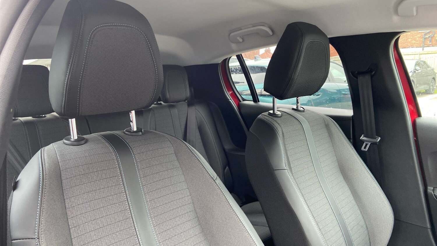 Used Peugeot 208 2023 for sale - 78073609: Photo 33