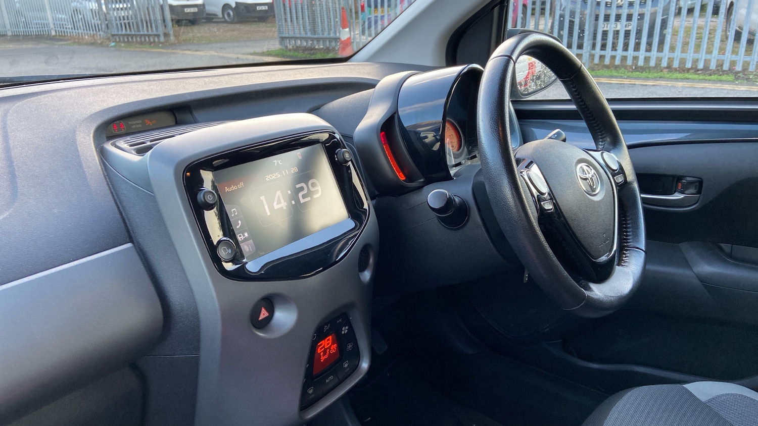 Used Toyota AYGO 2021 for sale - 76744032: Photo 12
