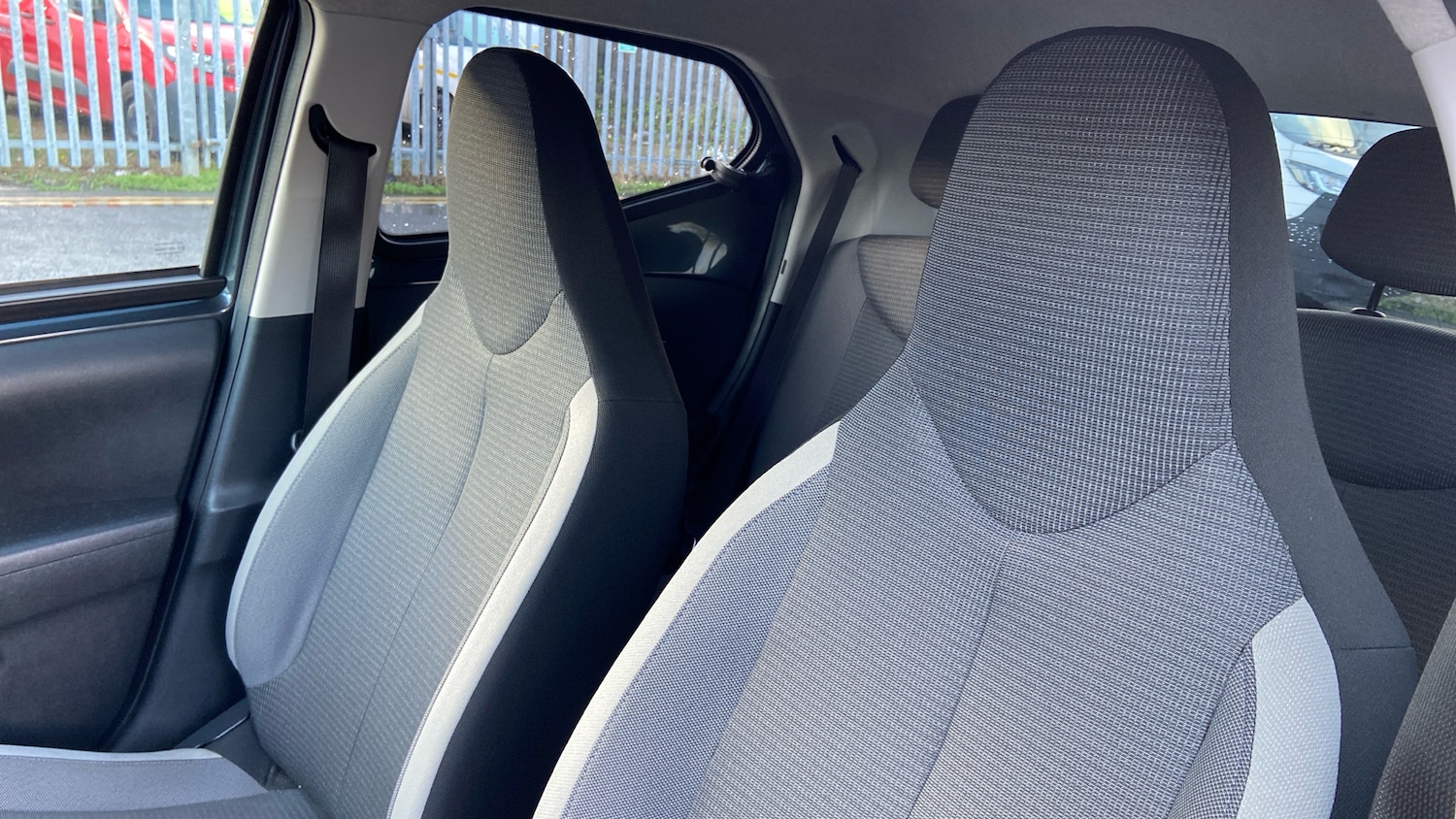 Used Toyota AYGO 2021 for sale - 76744032: Photo 21