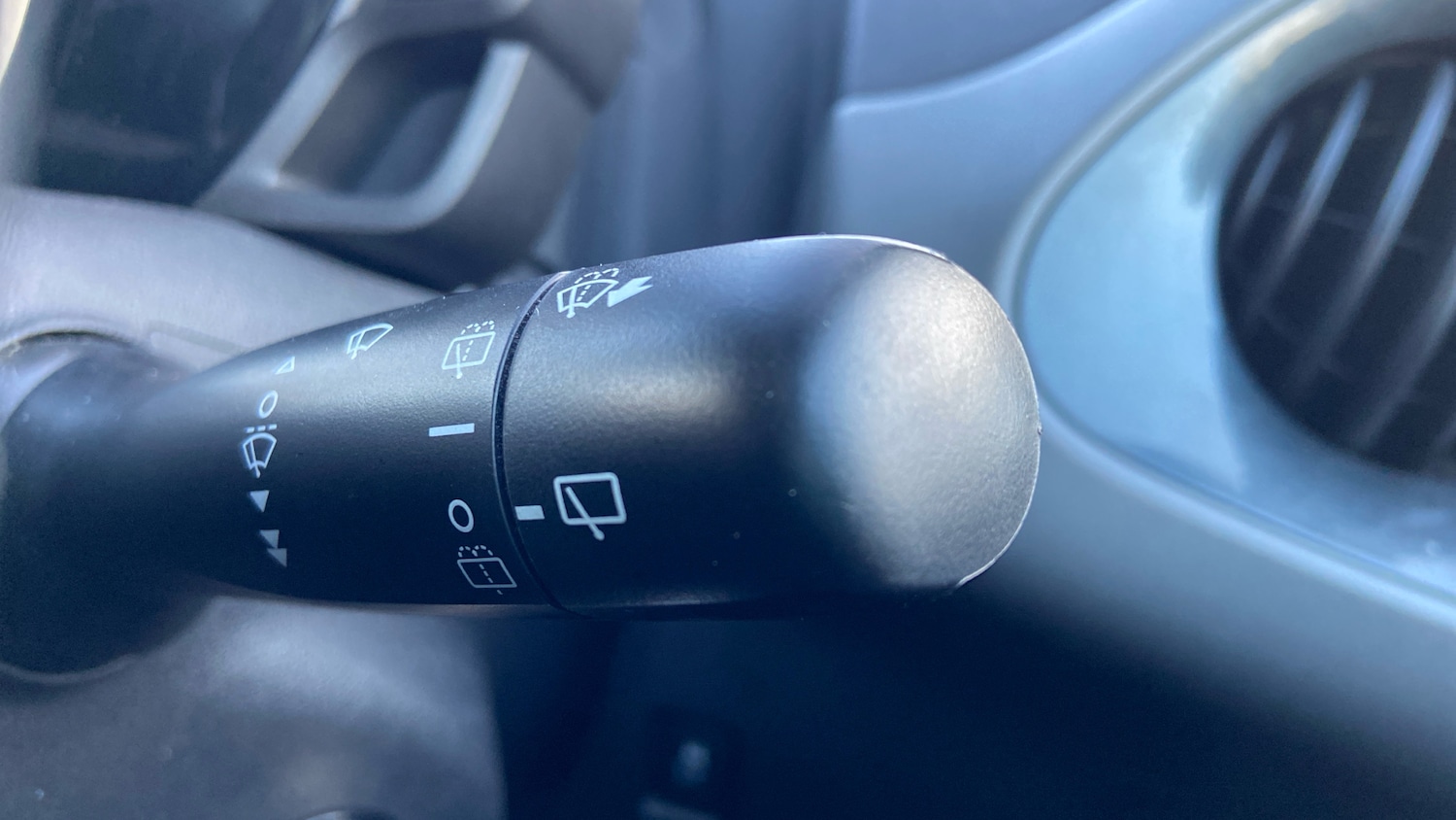 Used Toyota AYGO 2021 for sale - 76744032: Photo 28