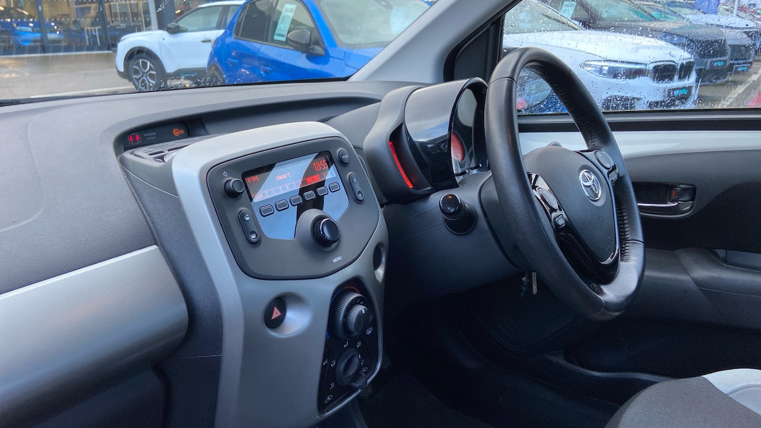 Used Toyota AYGO 2016 for sale - 77569771: Photo 12