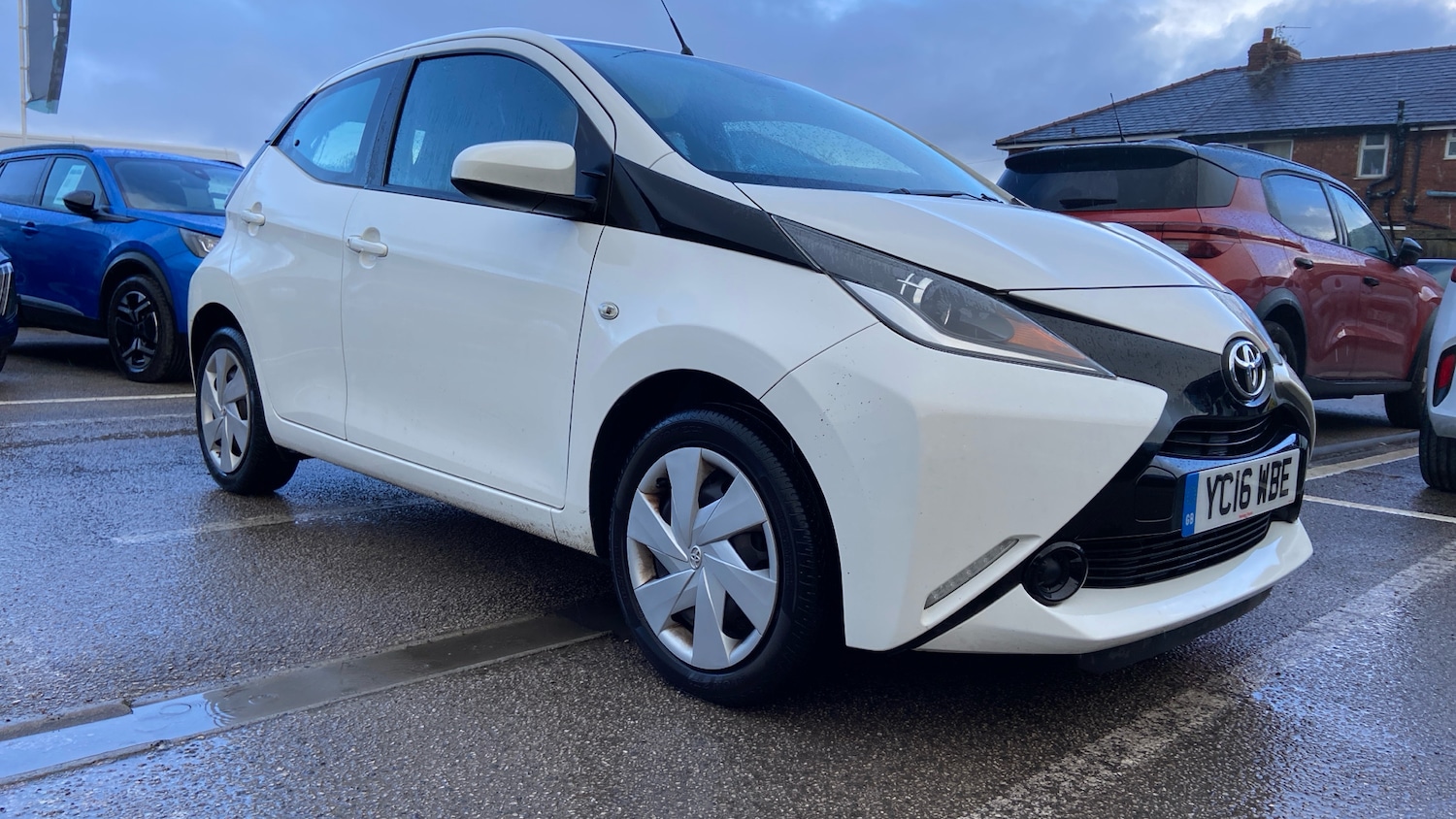 Used Toyota AYGO 2016 for sale - 77569771: Photo 14