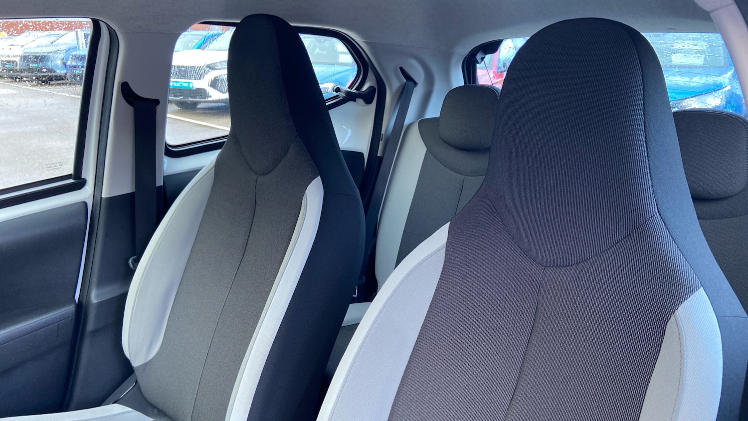 Used Toyota AYGO 2016 for sale - 77569771: Photo 21