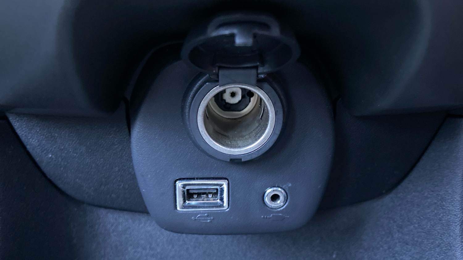 Used Toyota AYGO 2016 for sale - 77569771: Photo 34