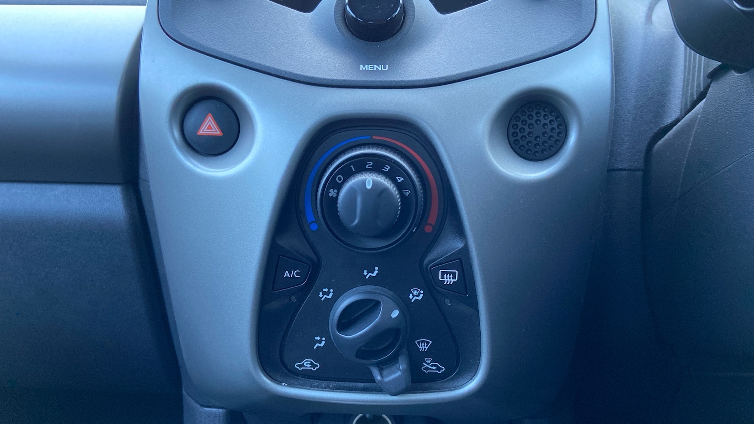 Used Toyota AYGO 2016 for sale - 77569771: Photo 35