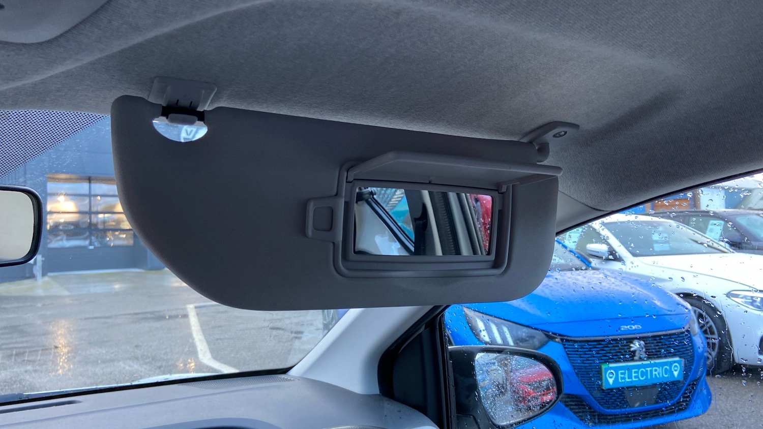 Used Toyota AYGO 2016 for sale - 77569771: Photo 38