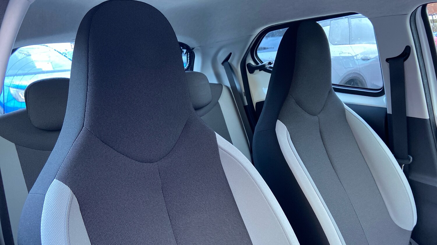 Used Toyota AYGO 2016 for sale - 77569771: Photo 42